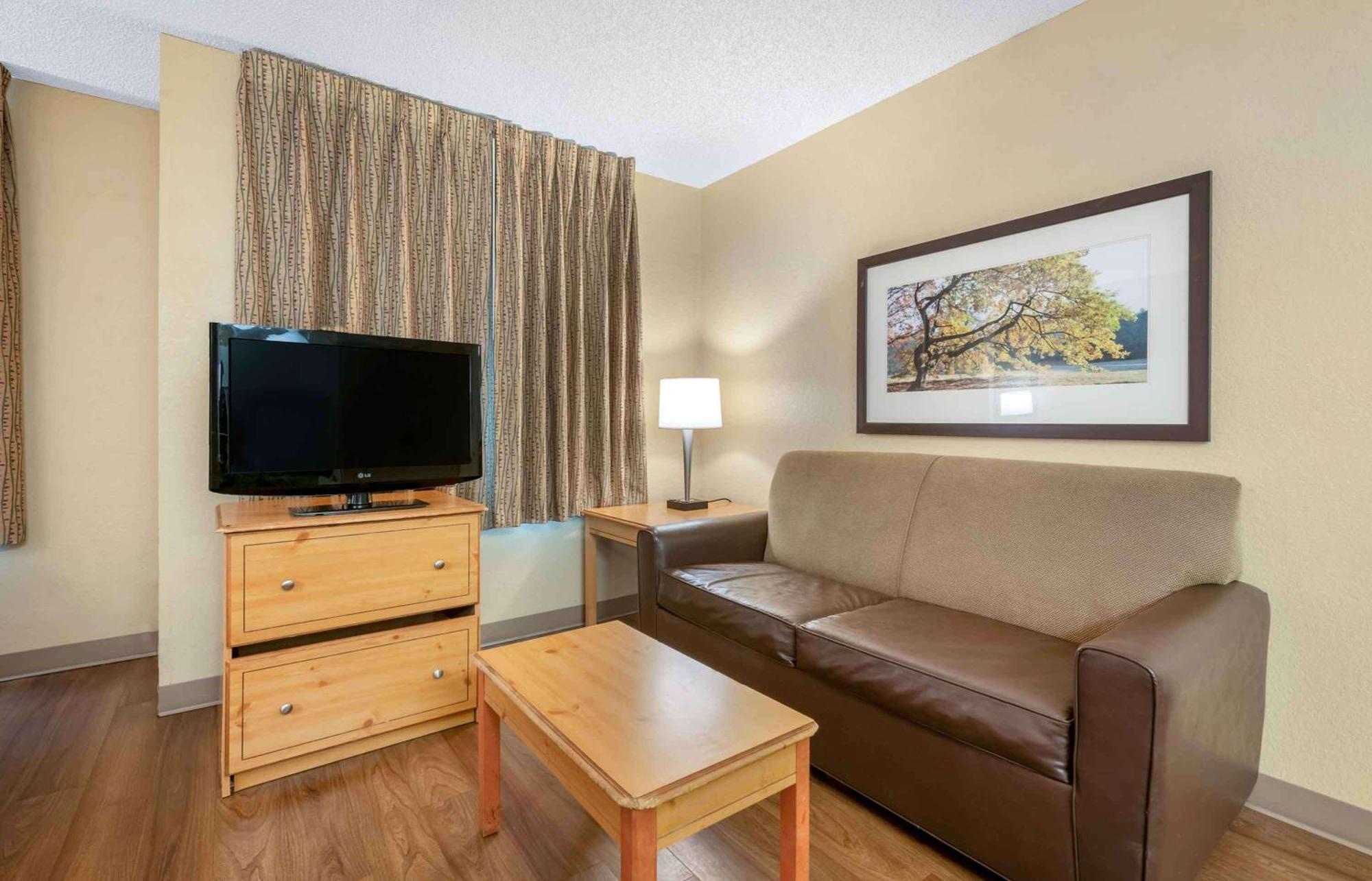 Extended Stay America Select Suites - Jacksonville - Baymeadows Exterior foto